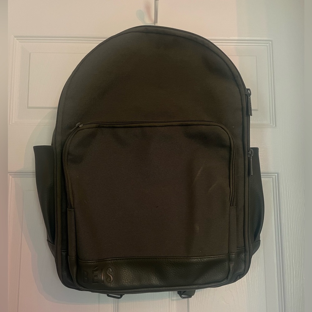 beis backpack